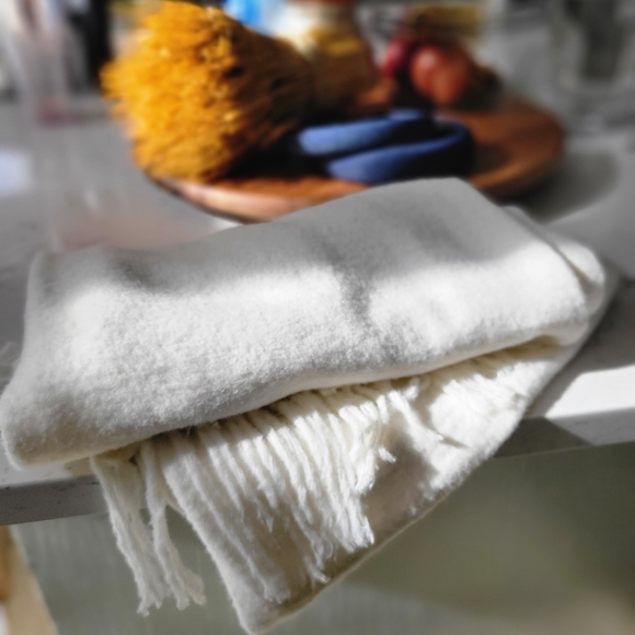 Soma Accessories - Soma scarf nwt
